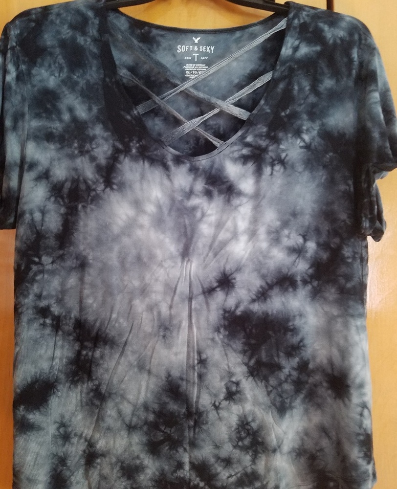 AEO Soft& Sexy Criss-Cross Tee